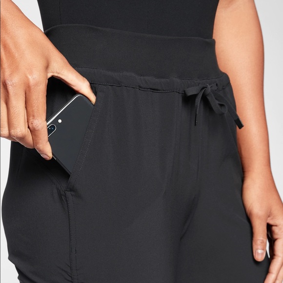 Athleta Attitude Jogger Pant Women’s Size 6 - Picture 3 of 16